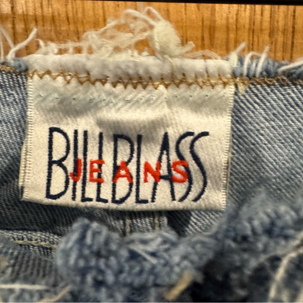 Bill Blass Vintage Embroidered Jeans Size 6 Boho Floral Denim - Picture 8 of 15